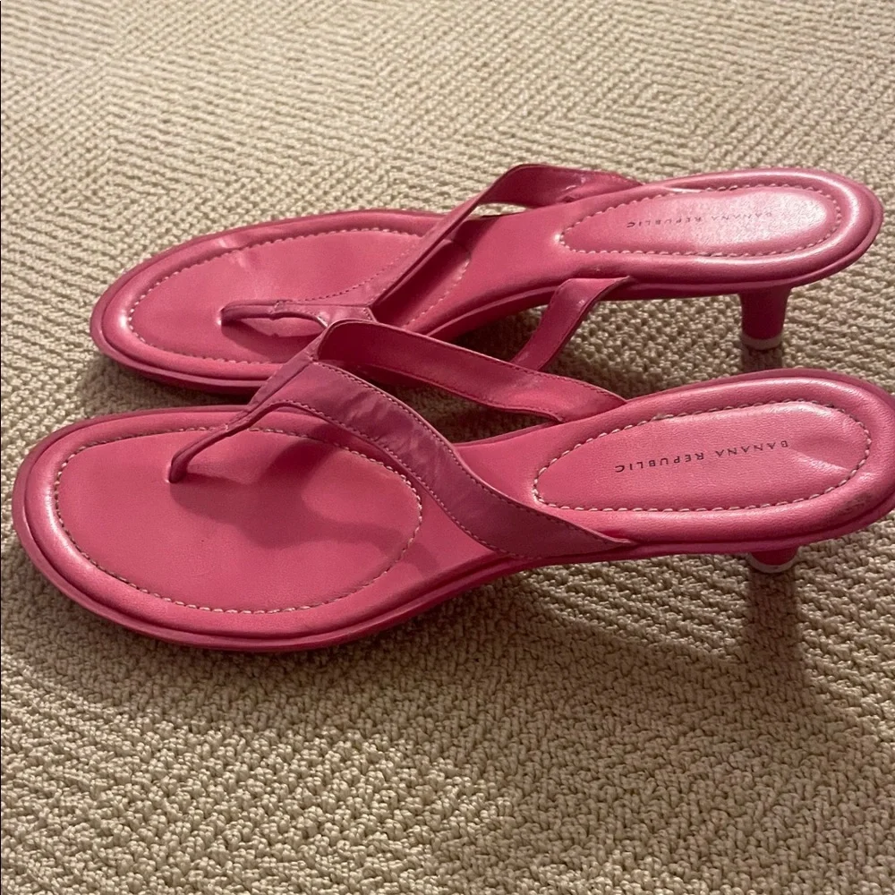 Banana Republic Hot Pink Leather Thong Sandals